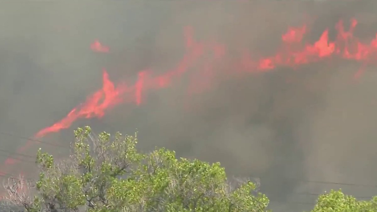 Investigators looking into cause of Sorrento Valley Fire