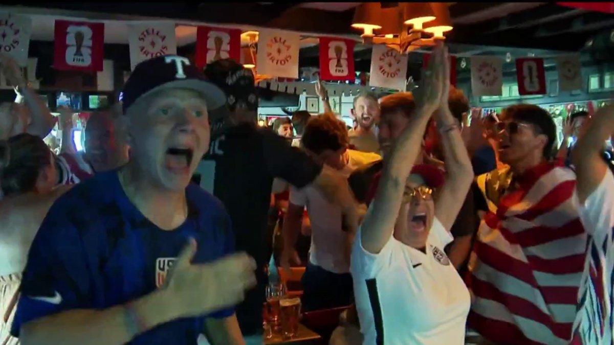 San Diegans celebrate Team USA win over Paraguay