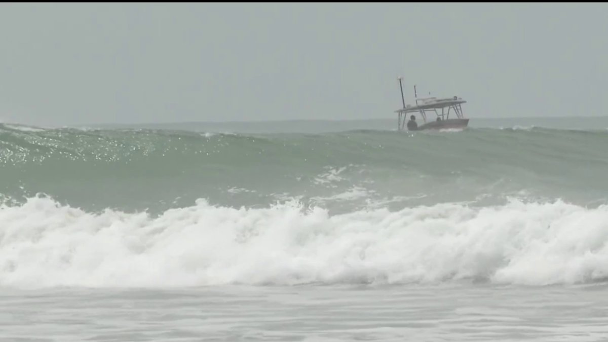 Rip current danger continues along San Diego beaches. Here's how to stay safe