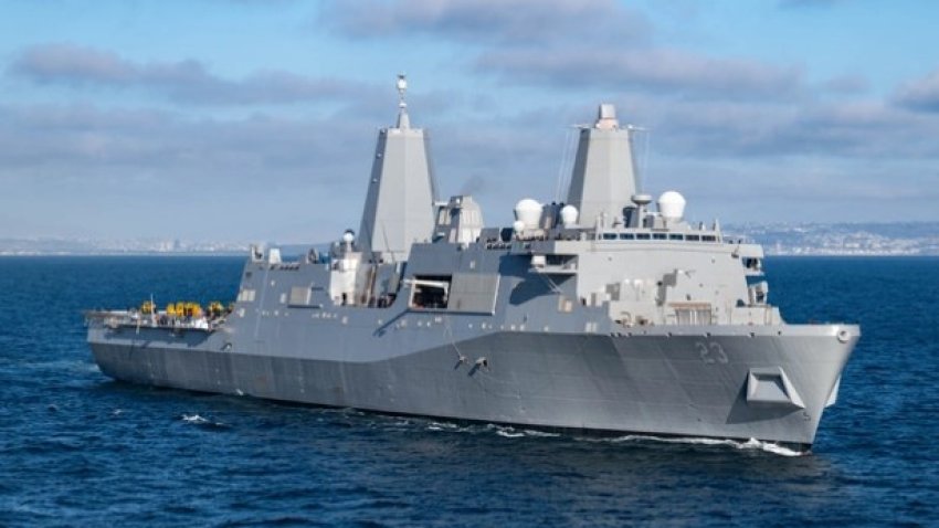 Amphibious transport dock ship USS Anchorage (LPD 23) steams in the Pacific Ocean, July 23, 2025.