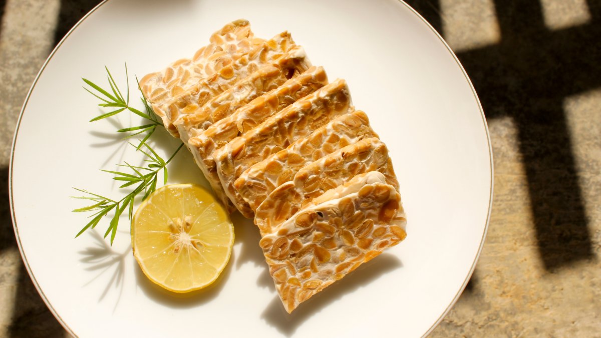 The No. 1 plant-based protein for gut health, according to a dietitian