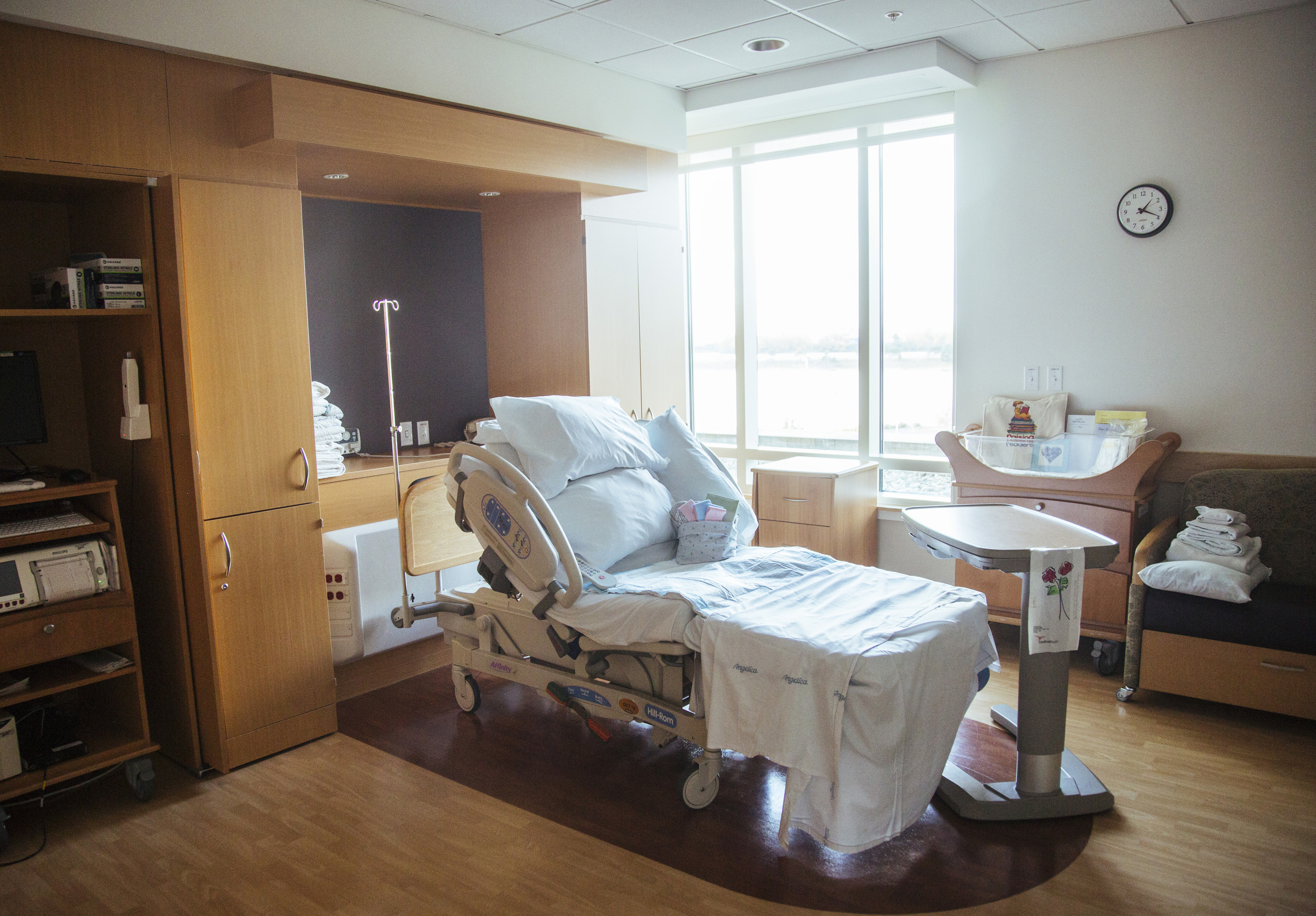 She fell asleep during labor. When she woke up, her baby had already been born