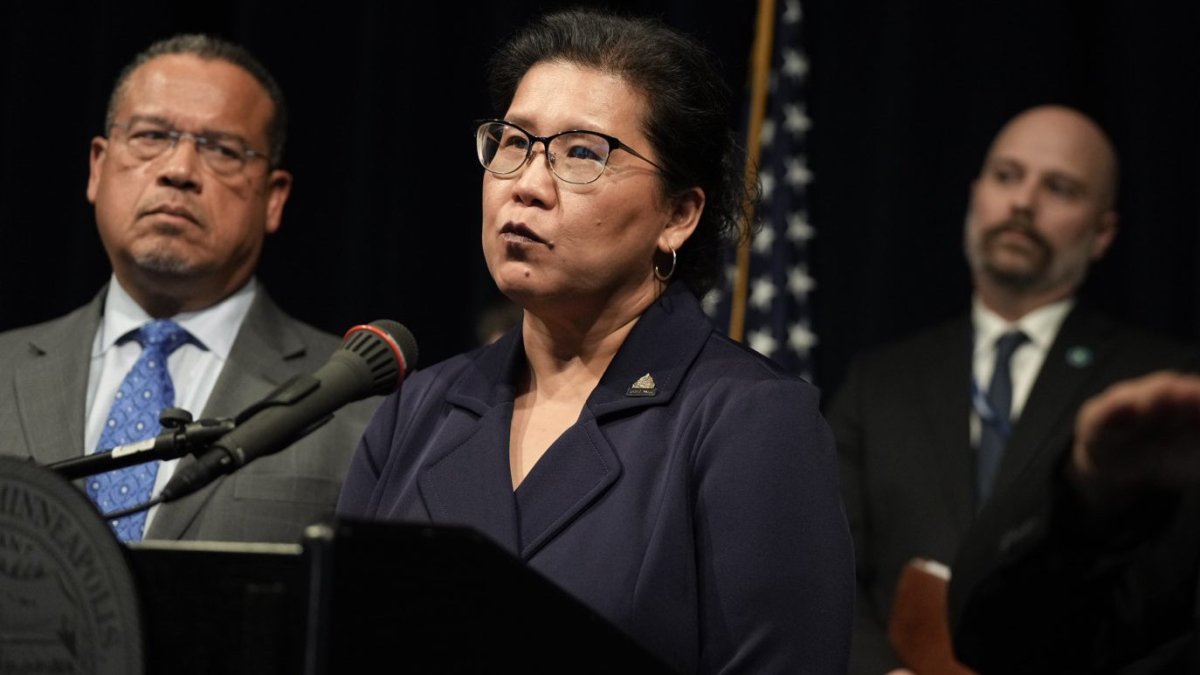 St. Paul mayor under investigation after police chief's sexual harassment complaint
