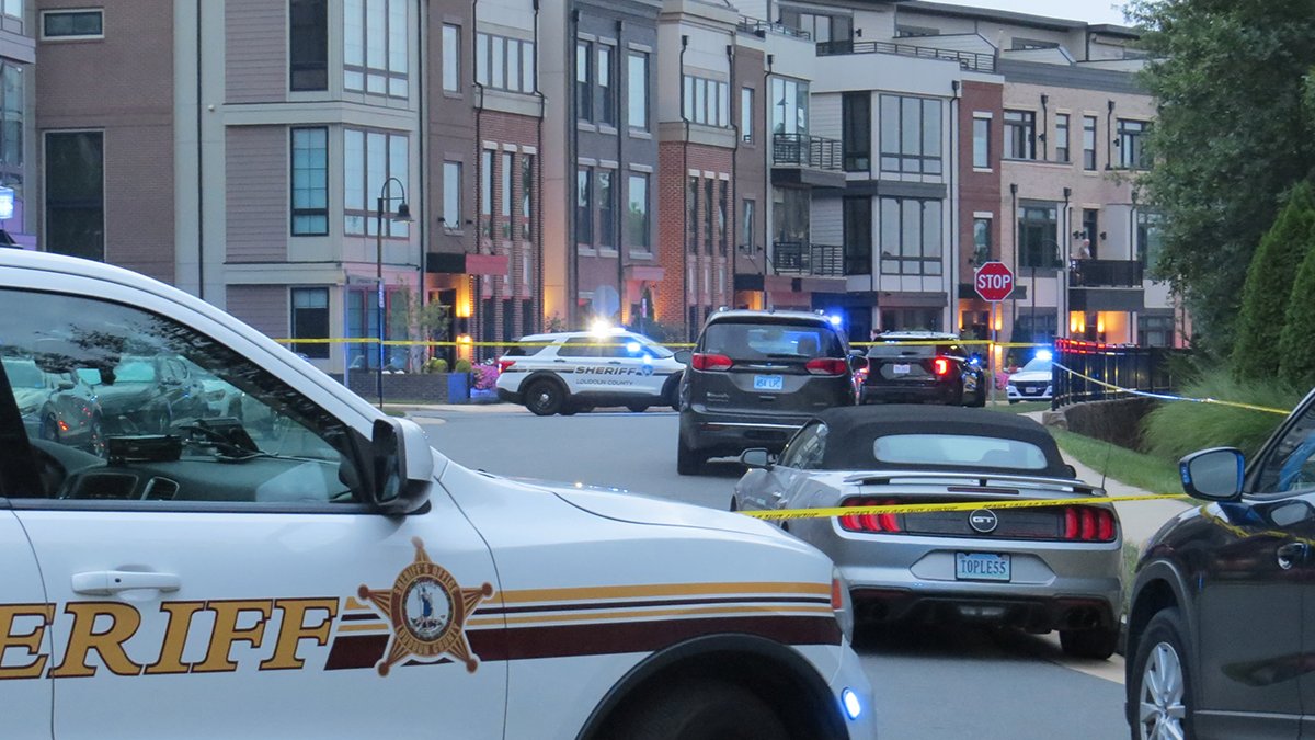Wife of Eric Bieniemy shot in Virginia and the couple's son was arrested, authorities say