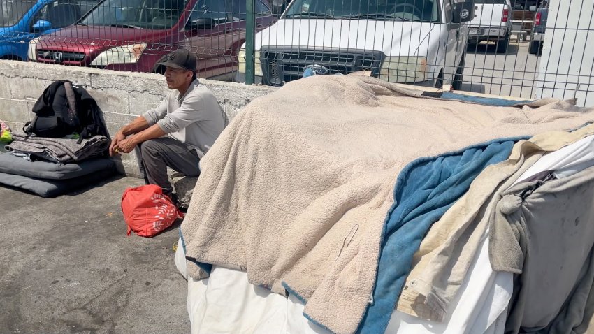 Hugo Montes, quien fue deportado después de haber vivido prácticamente 26 años en Pasadena, California. (Daniel Andrade)