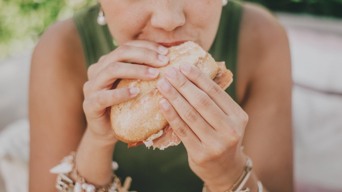 A cardiologist's No. 1 rule for healthy eating is avoiding this food: ‘I don't touch it' - nbcsandiego.com
