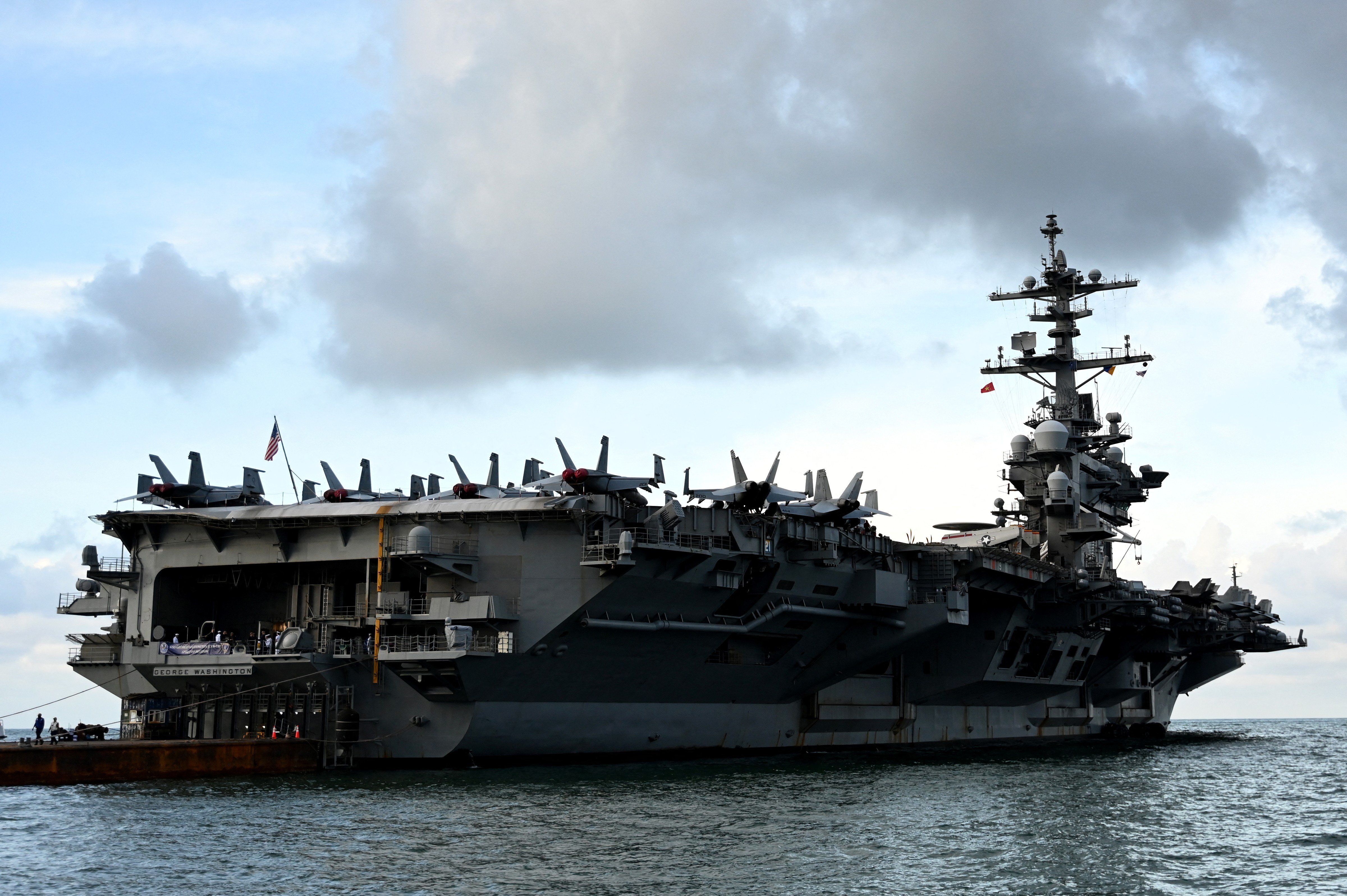 US Navy Pulls Last Aircraft Carrier from Asia-Pacific, Redeploys to Middle East