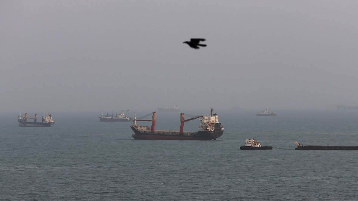 U.S. Strikes Iranian Rocket Launchers on Larak Island in Strait of Hormuz