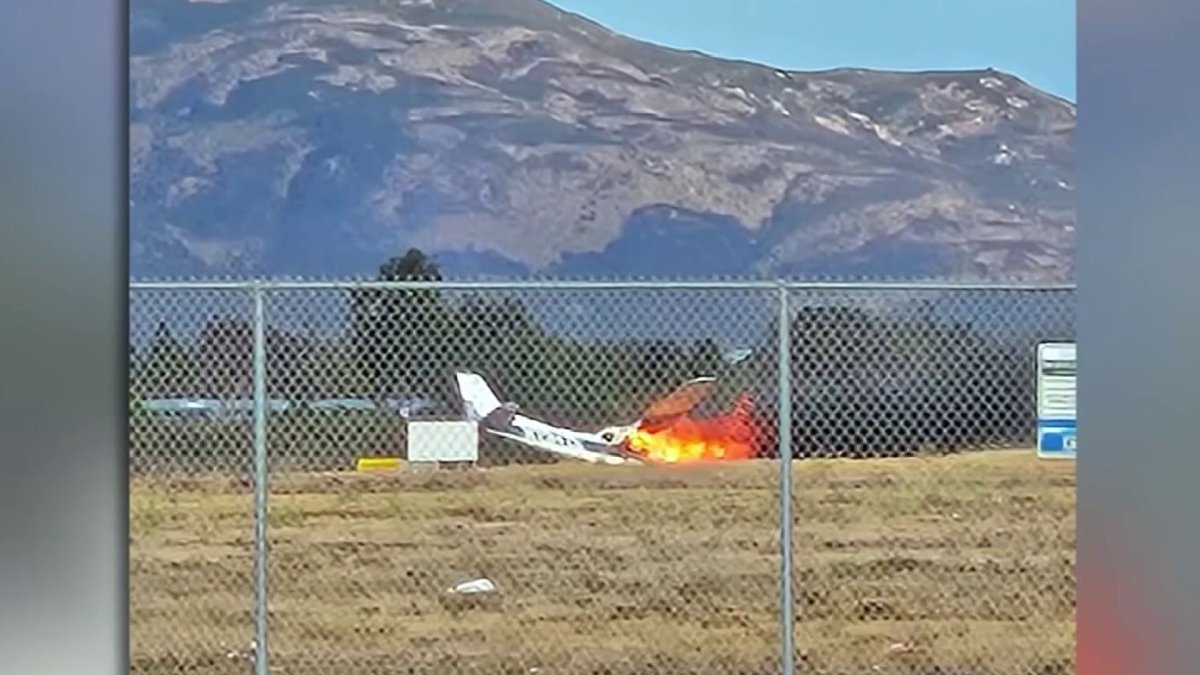 Kearny Mesa airport reopens after fatal plane crash