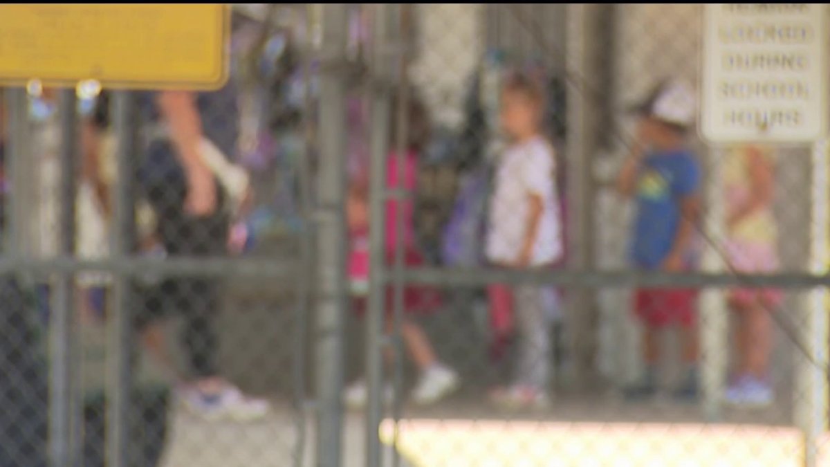 Broken ACs leave San Diego County students in extremely hot classrooms