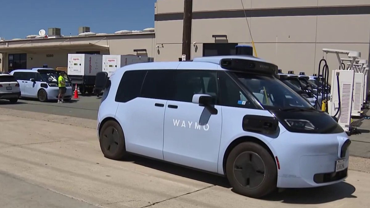 San Diego City Council approves calling for local control of autonomous vehicles