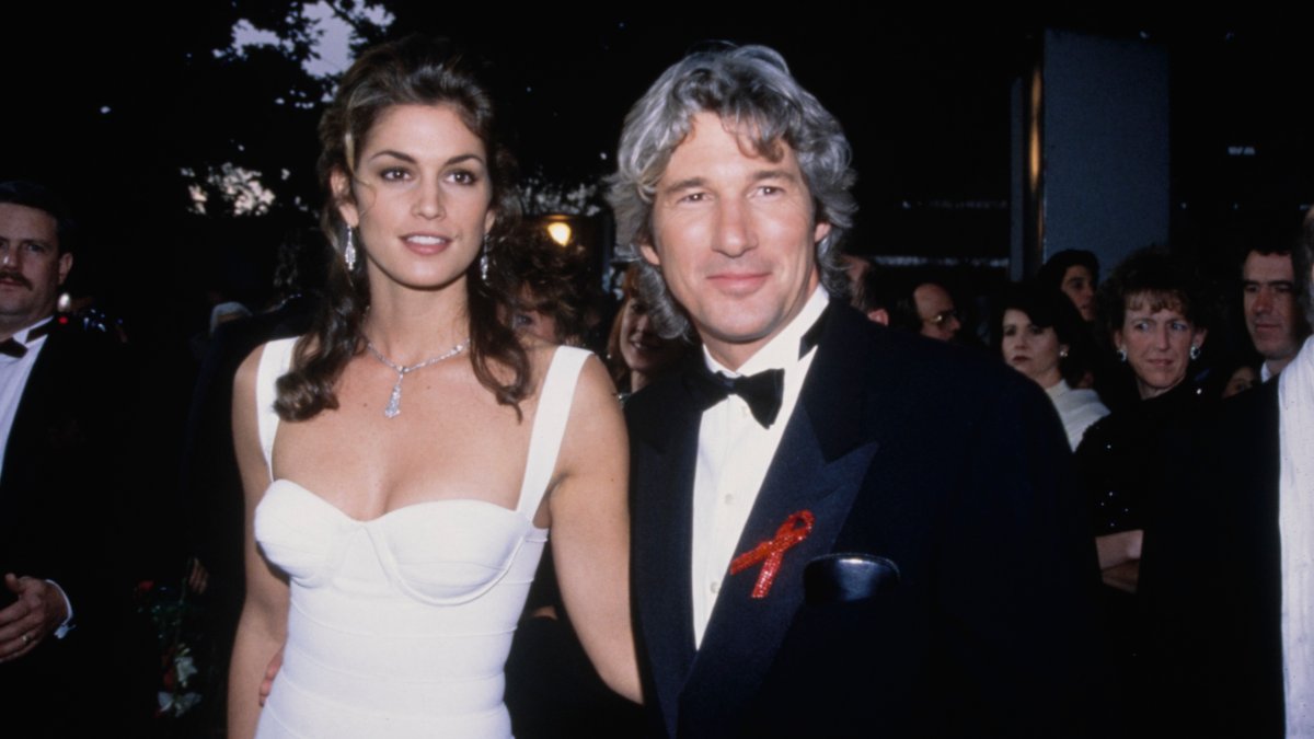 Cindy Crawford describes meeting son of ex-husband Richard Gere