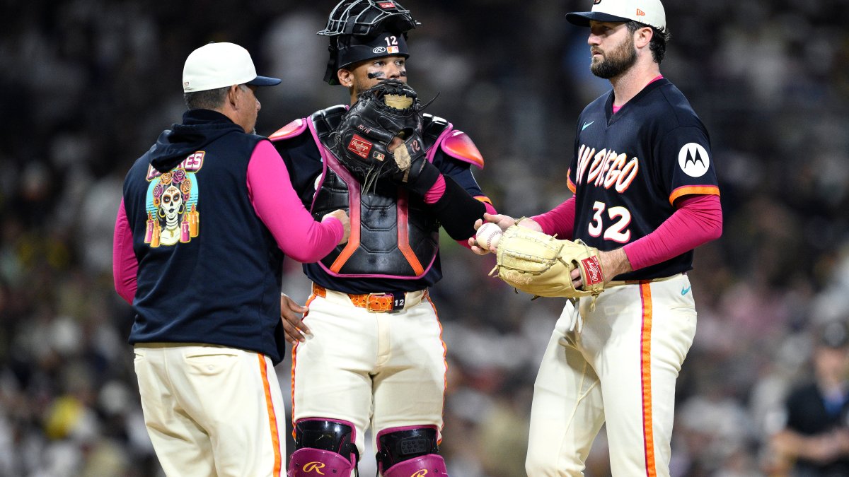 Arizona Diamondbacks beat San Diego Padres 11-4 as Padres lose home-field advantage - News Directory 3
