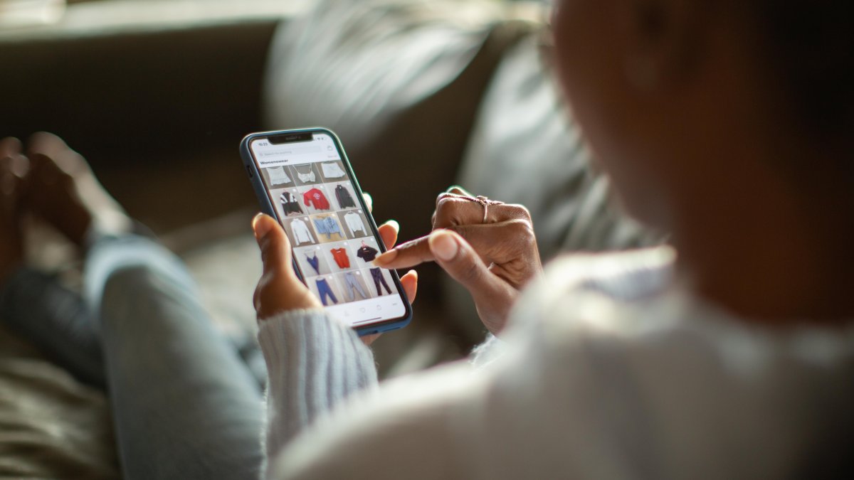 What are ‘dopamine sites'? Why fake shopping can feel just as good as retail therapy