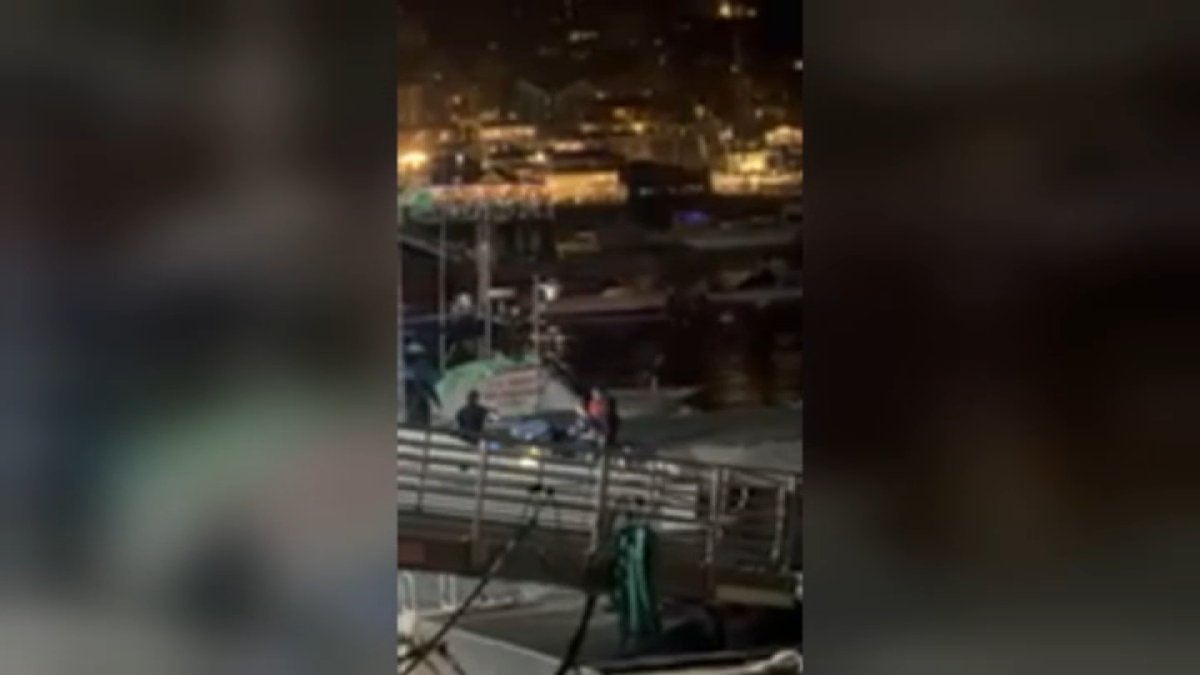 Medical helicopter that crashed off Catalina Island, killing 2, reportedly departed from Oceanside
