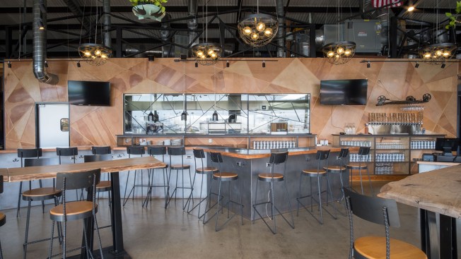 Eater San Diego Inside Del Mar S New Brewery Restaurant