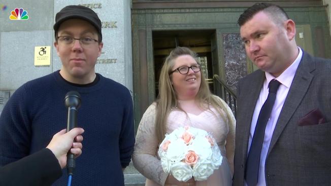 British Finds Last Minute Witness For New York City Hall Uk Finds Witness For Nyc Wedding On Reddit